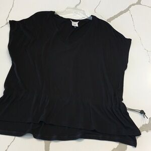 CAbi Large Black V-Neck Blouse Adjustable waist for extra fit Comfy